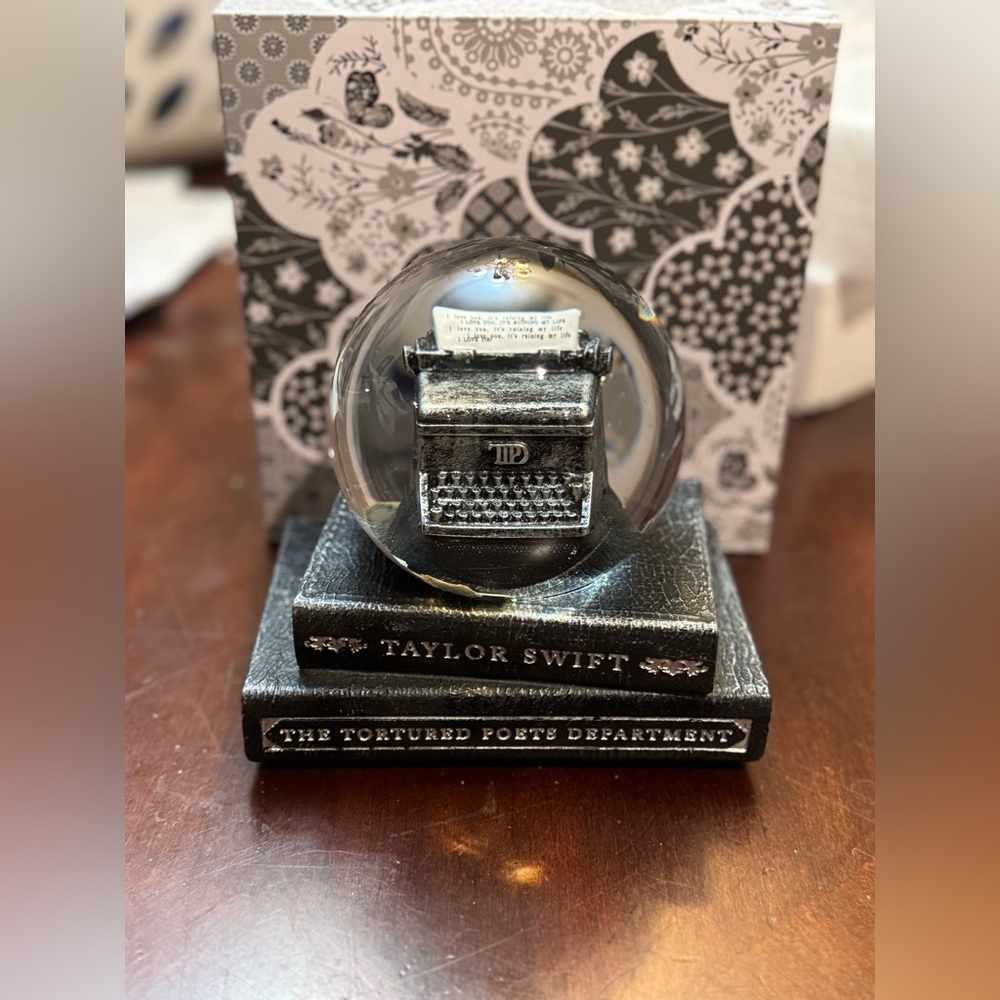 Taylor Swift The Tortured Poets Department Snow Globe